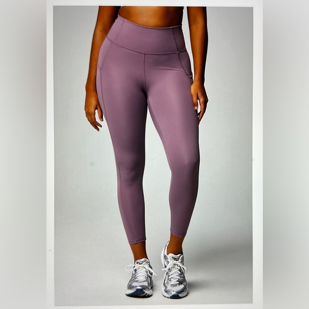 NWT- Fabletics PureLuxe High-Waisted Pocket 7/8 Leggings -PLUM CACTUS (24”)